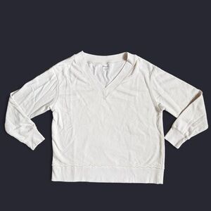 Cream V-Neck Long Sleeve Crewneck